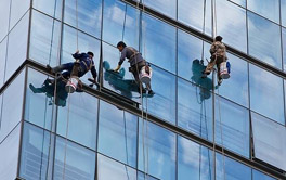 高空作業外墻清洗應注意的事項有哪些?